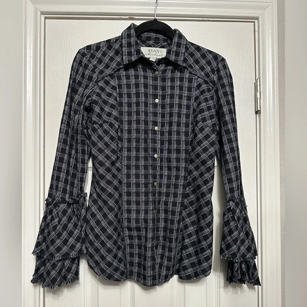 Crow & White Plaid Tier Bell-Sleeve Button-Up - Picture 3 of 11